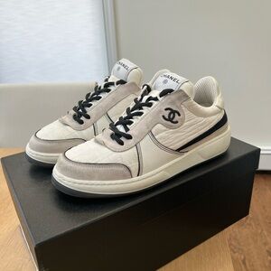 CHANEL White and Black Quilted Sneakers